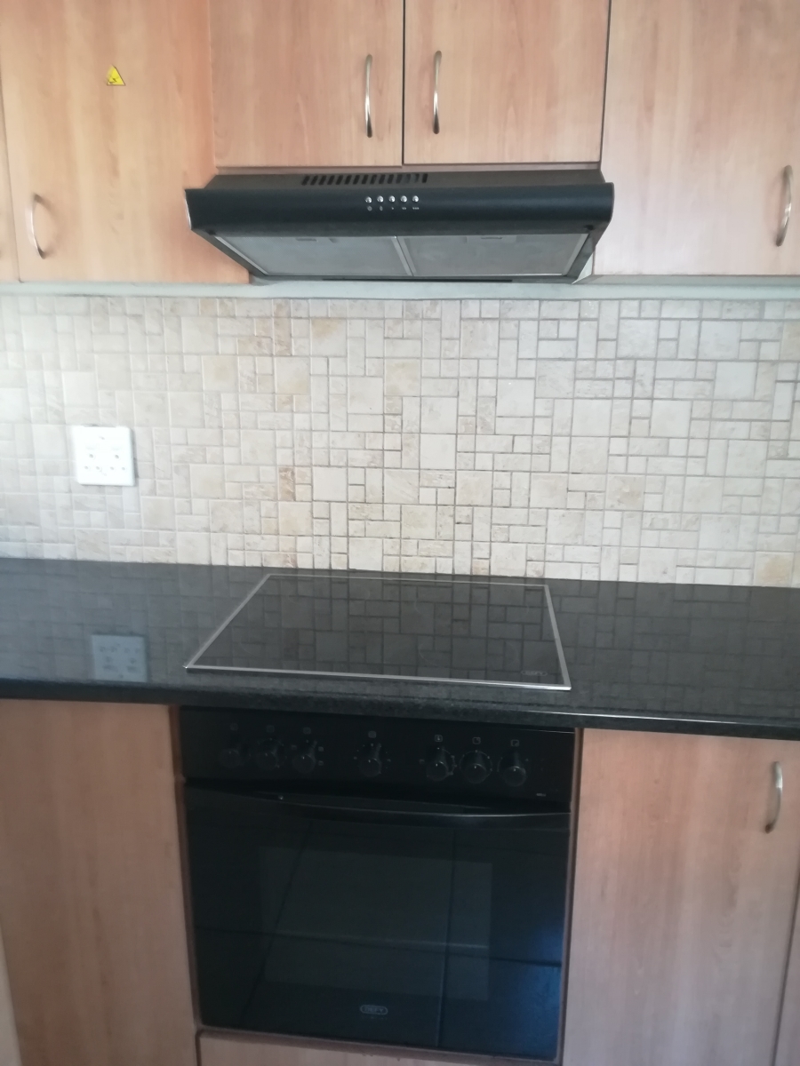 2 Bedroom Property for Sale in Parklands Western Cape
